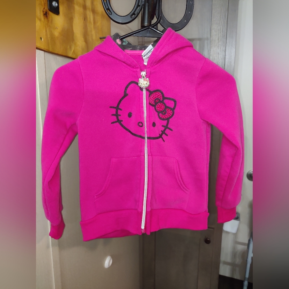 ***Girls 5/6 Hello Kitty Jacket